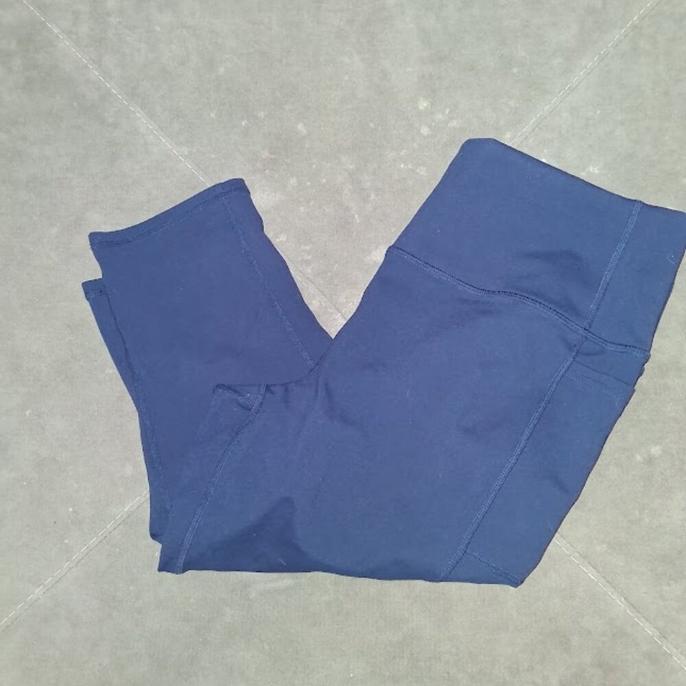 Skechers Navy Blue Capri Length Leggings with Pockets Sz L